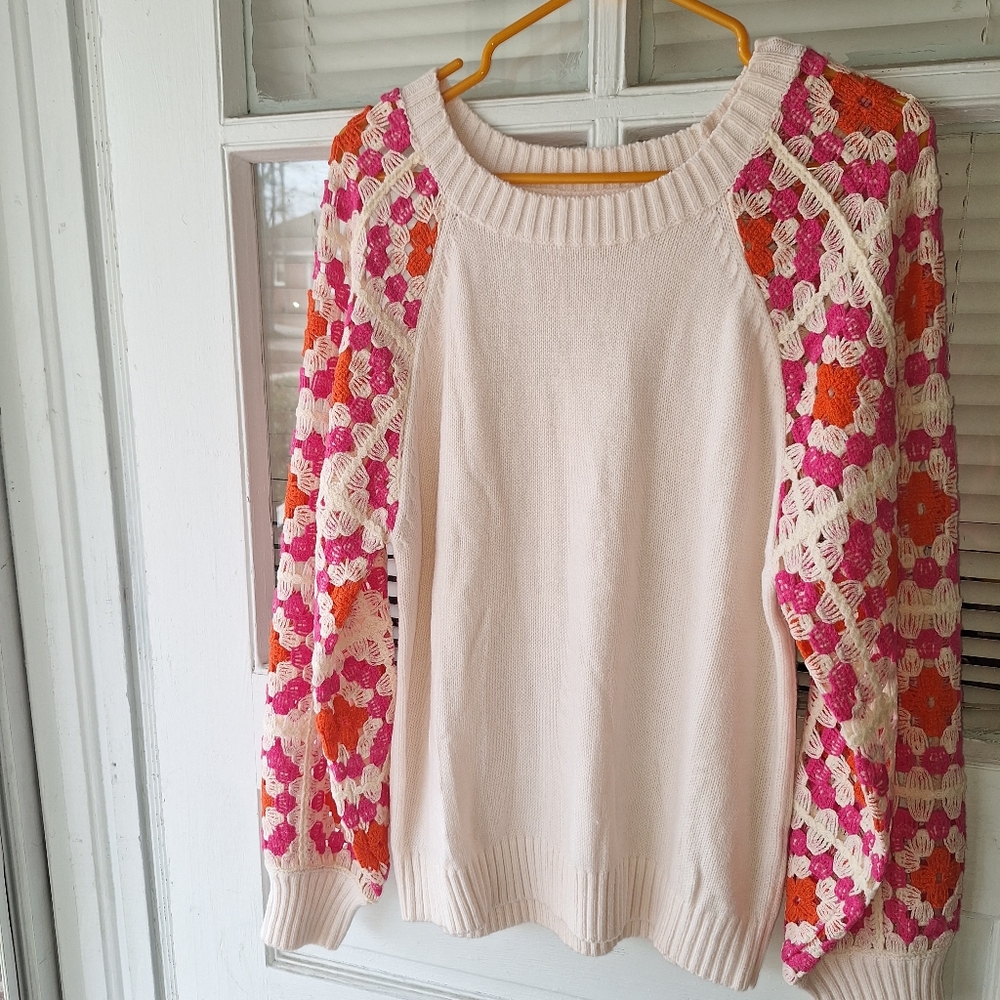 Chic Women's Hot Pink And Cream Puff Crochted Sweater. Size Large